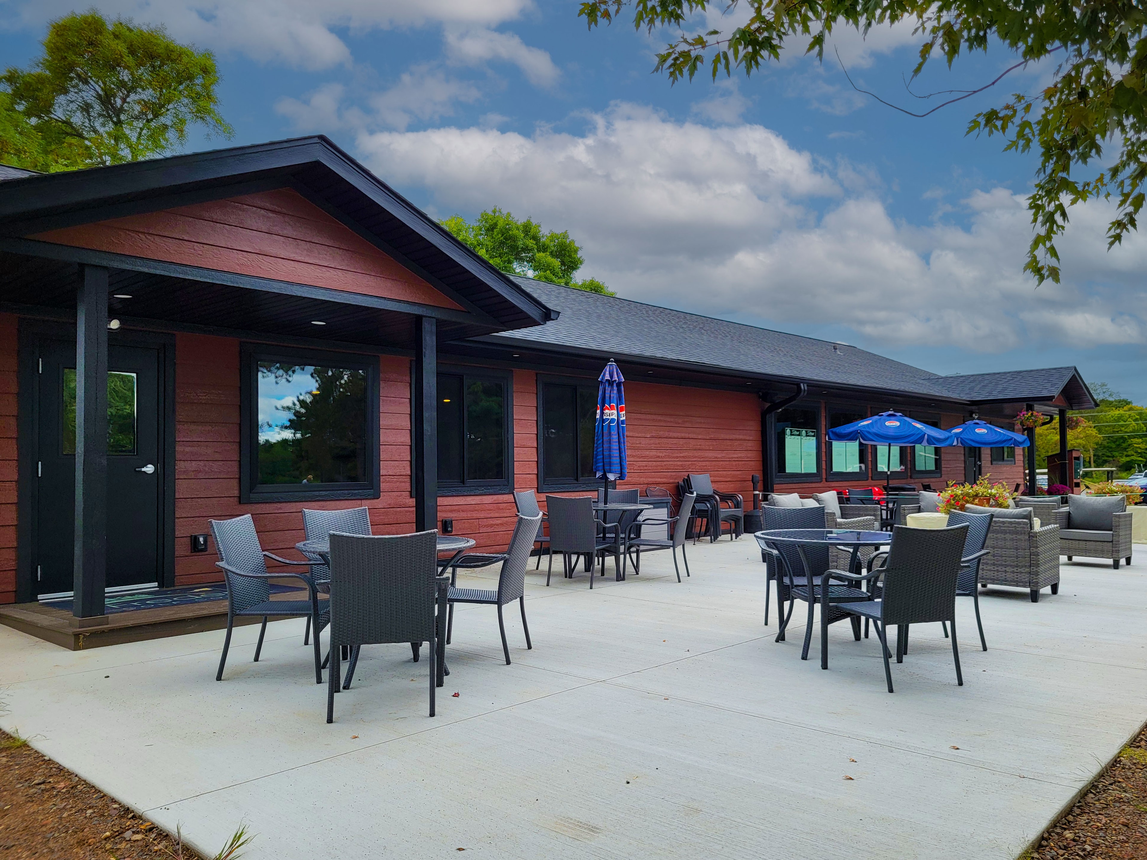 Clubhouse patio with outdoor seating